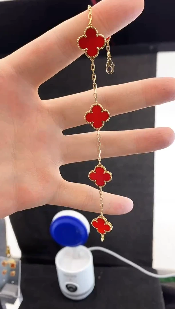 【闪购商品】玛瑙/玉髓手链18K金镶嵌.