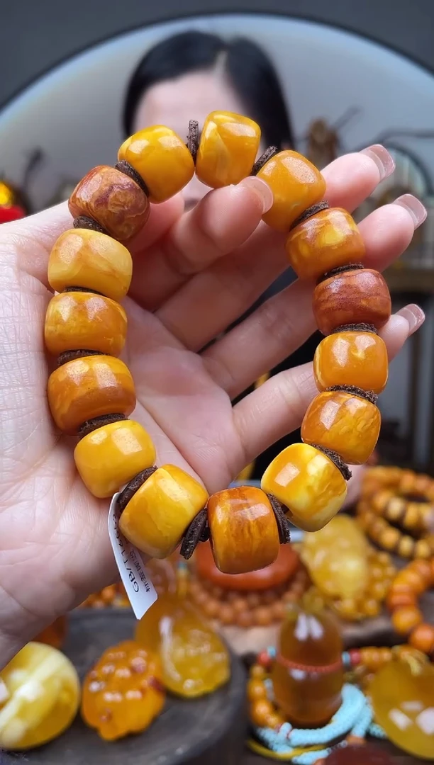 【闪购商品】琥珀裸石未镶嵌首饰 假1赔4（多样性发货1件