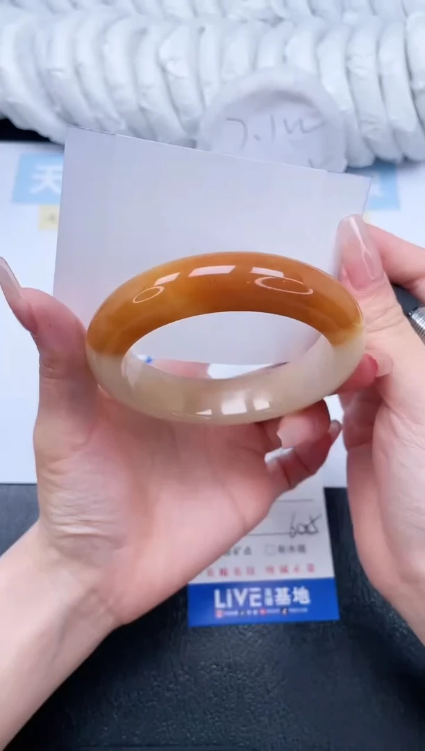 石英质玉手镯未镶嵌T224-60.5