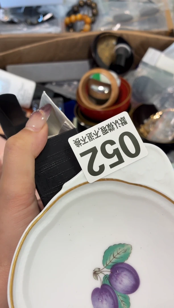 瓷片^****^好漂亮的东西快来带走吧