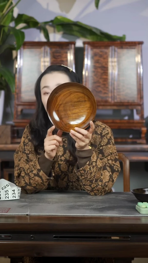 金丝楠大漆款精工坚果盘231