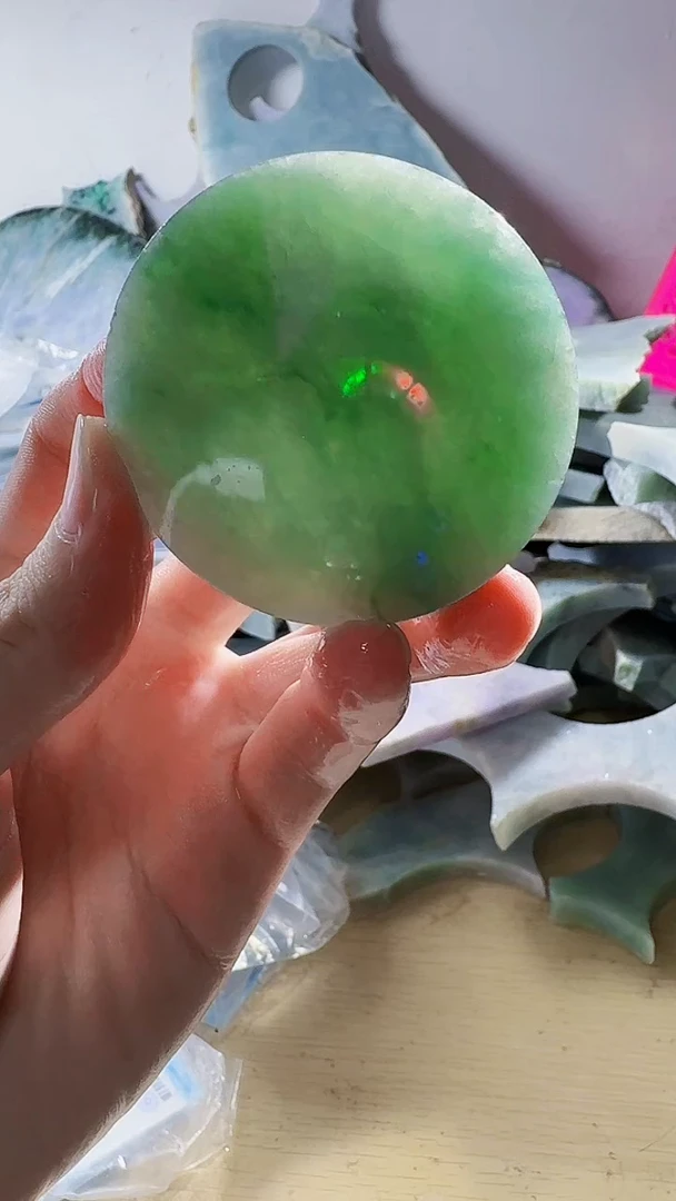 翡翠裸石缅甸翡翠A货文152