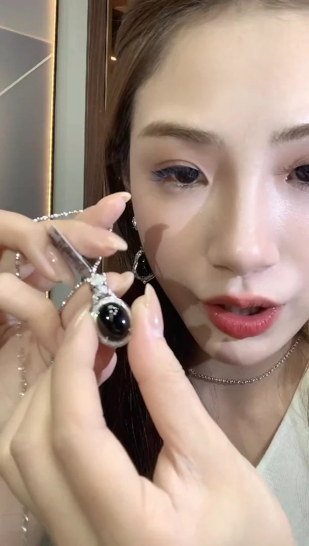 翡翠18K金镶嵌吊坠(不含链)C58翡翠多样性发货一件