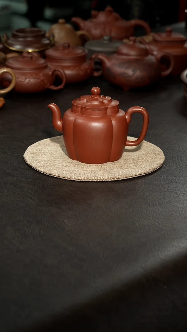 茶壶紫砂16红皮龙海棠240CC
