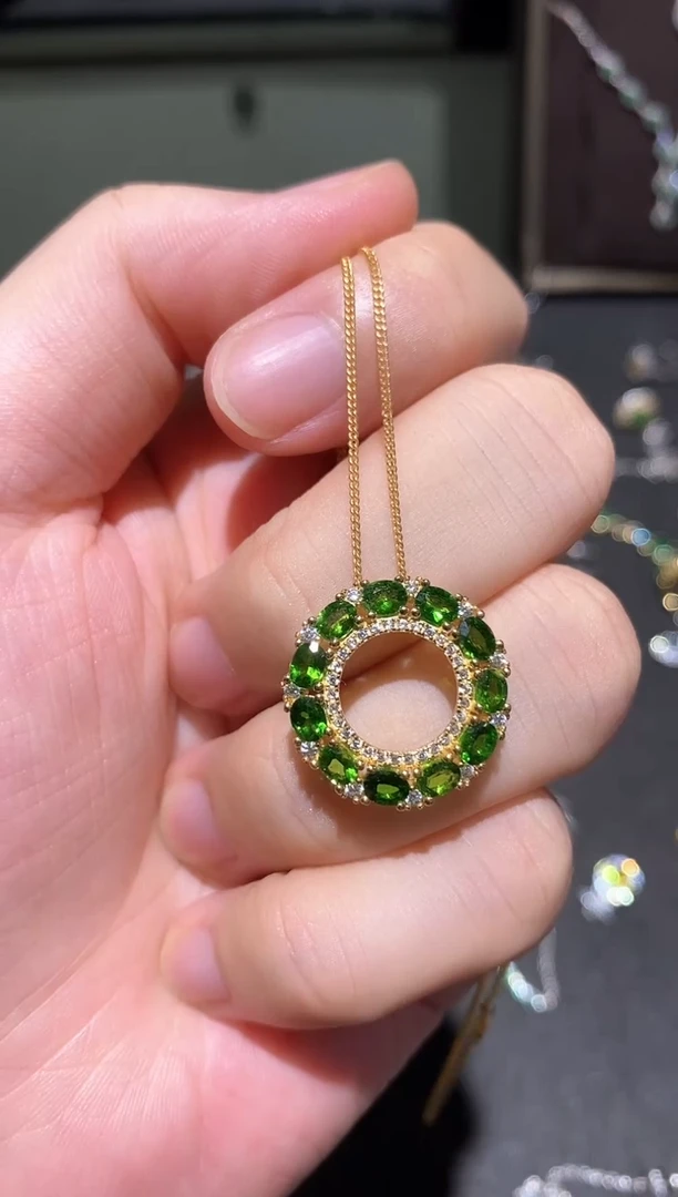 银S925镶嵌透辉石吊坠吊坠