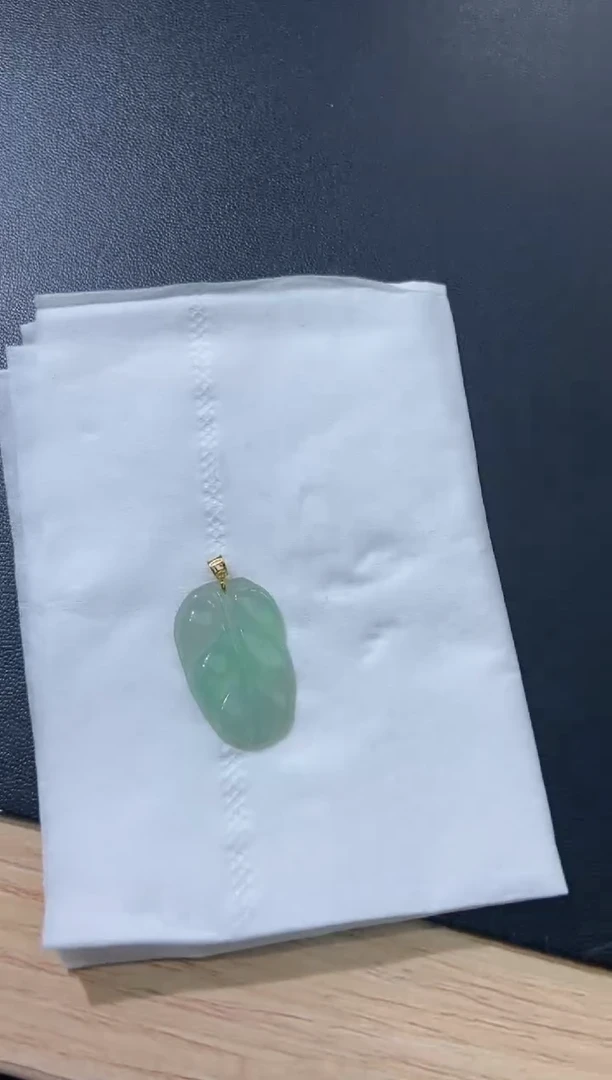 颈饰未镶嵌翡翠天然翡翠A货69