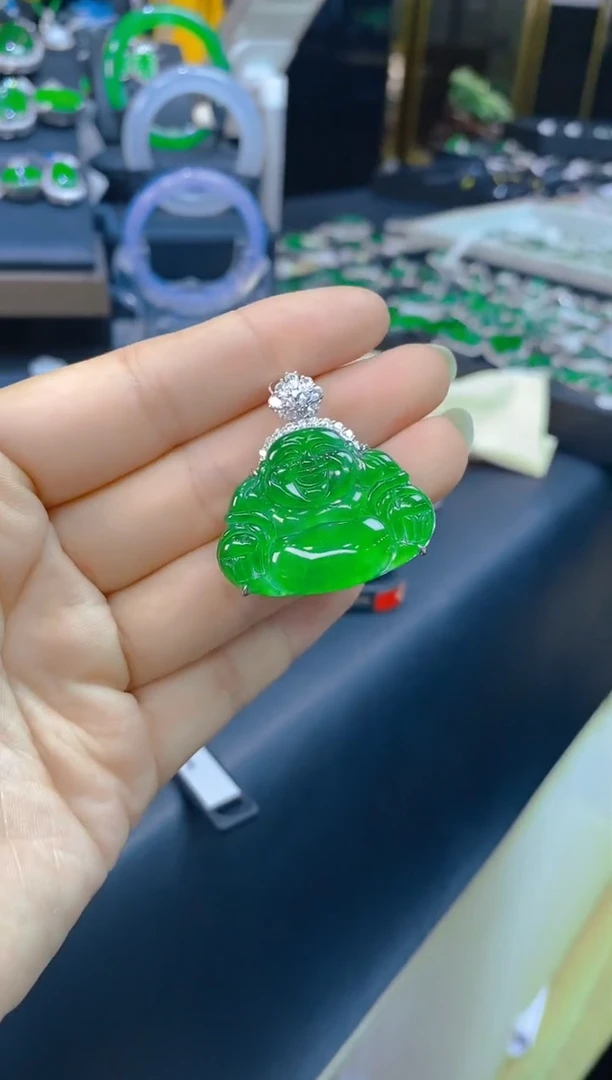 吊坠(赠链)银S925镶嵌翡翠014(多样性发货发其一)