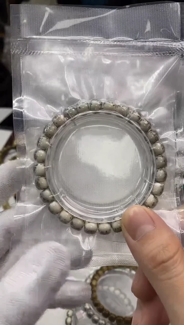 【闪购商品】星月菩提手串118/石玉料SS河豚手串 8*7mm