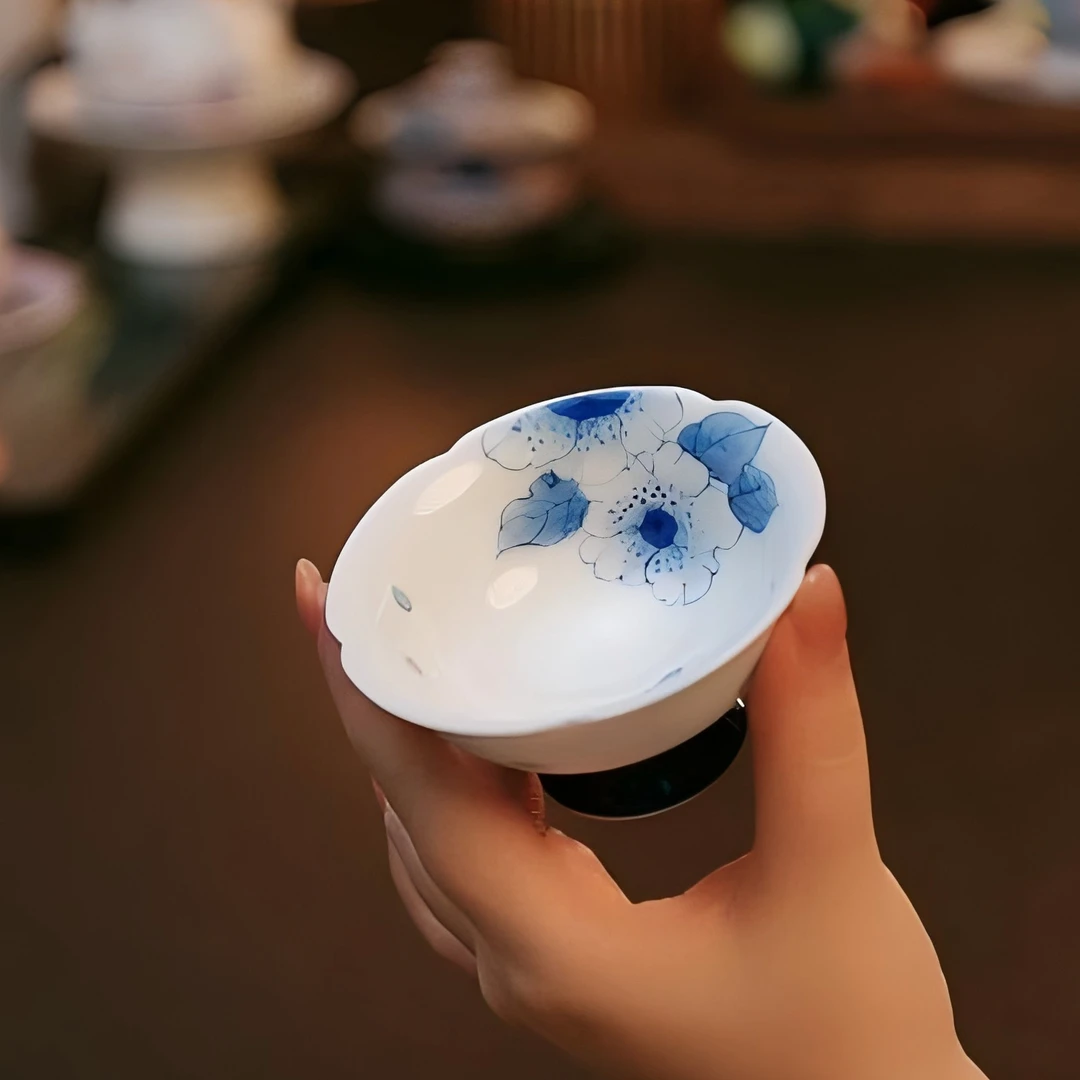 月白山茶花青花瓷全手绘釉下彩青云茶斋陶瓷茶具高足花口杯