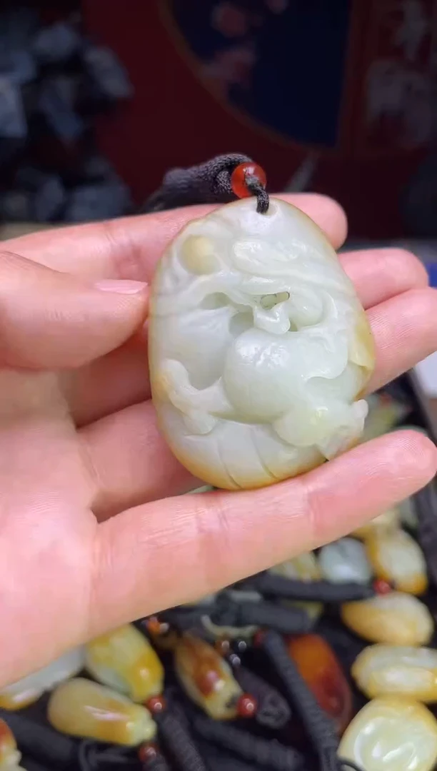 颈饰未镶嵌和田玉123