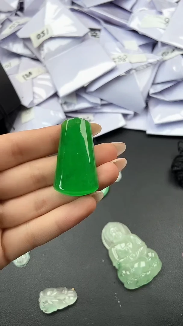 无非金属吊坠1000082