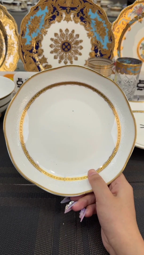 瓷片8英寸雅致菜盘 正品