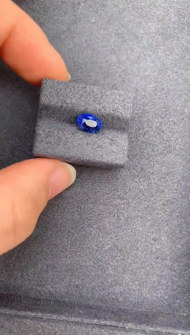 【闪购商品】蓝宝石裸石未镶嵌2ct皇家蓝