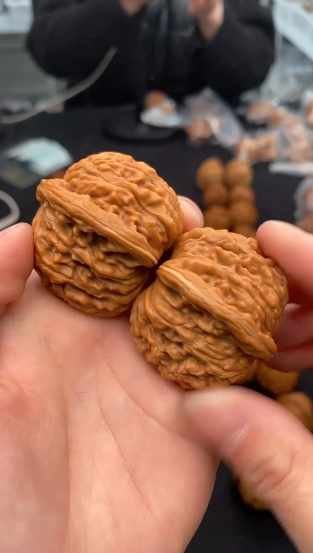 【闪购商品】文玩核桃把件四座楼40-u508