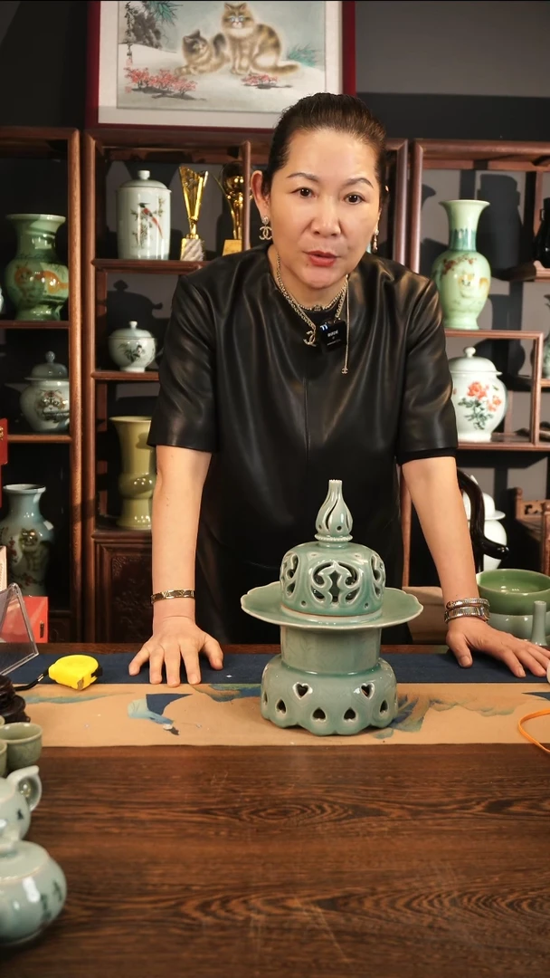 青瓷 老梅青 熏香炉