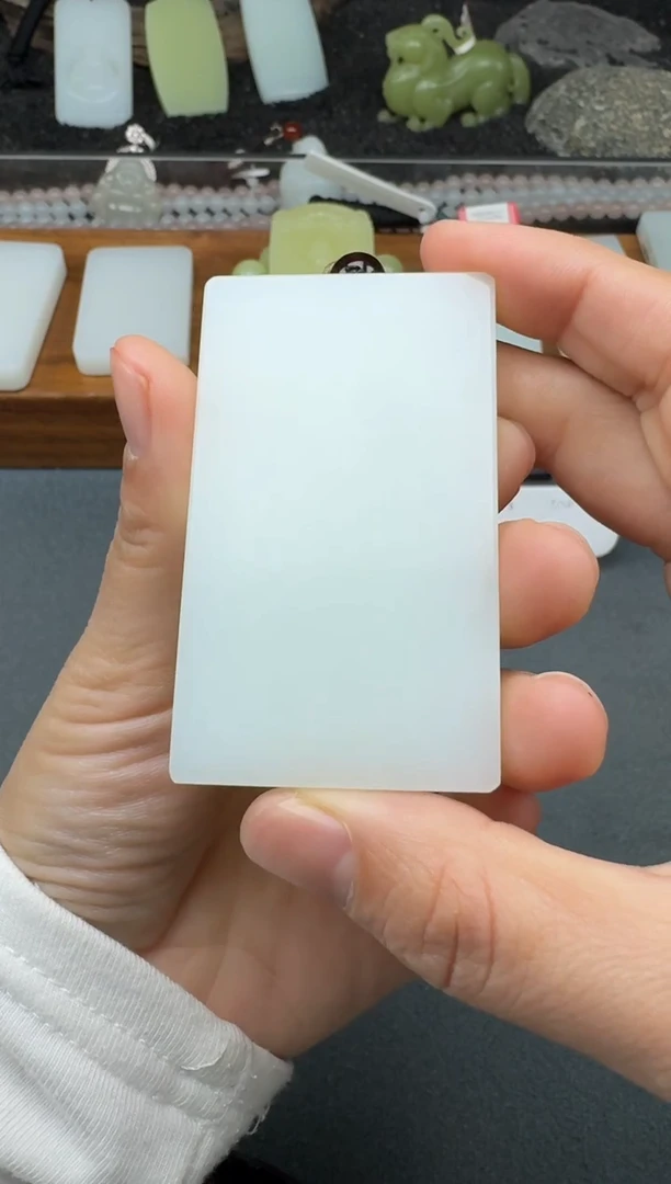 颈饰未镶嵌和田玉会****蛙2