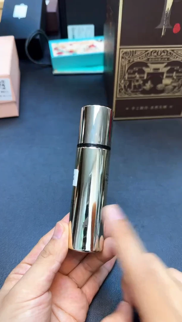 瓷片全新正品一件不留@@WR404