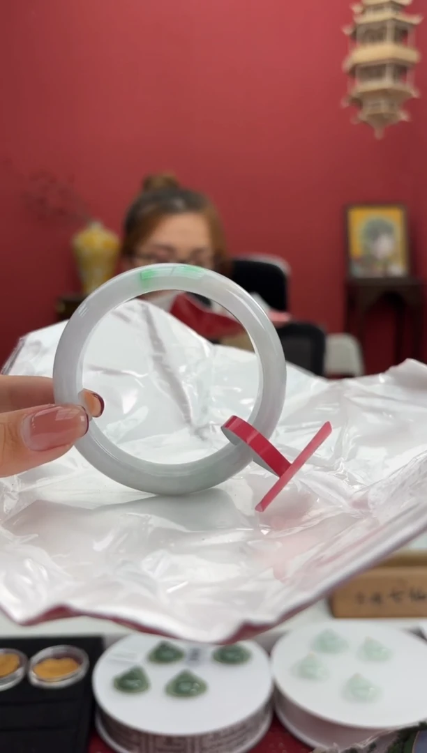 【闪购商品】翡翠手镯未镶嵌6手镯