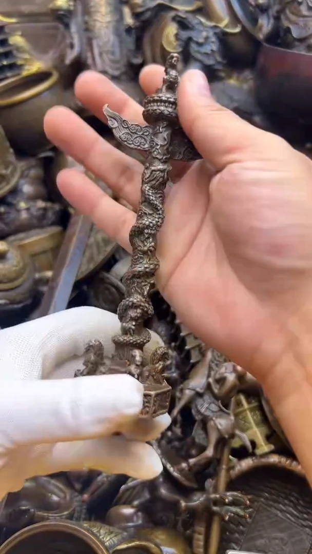 精美铜器，点击下单
