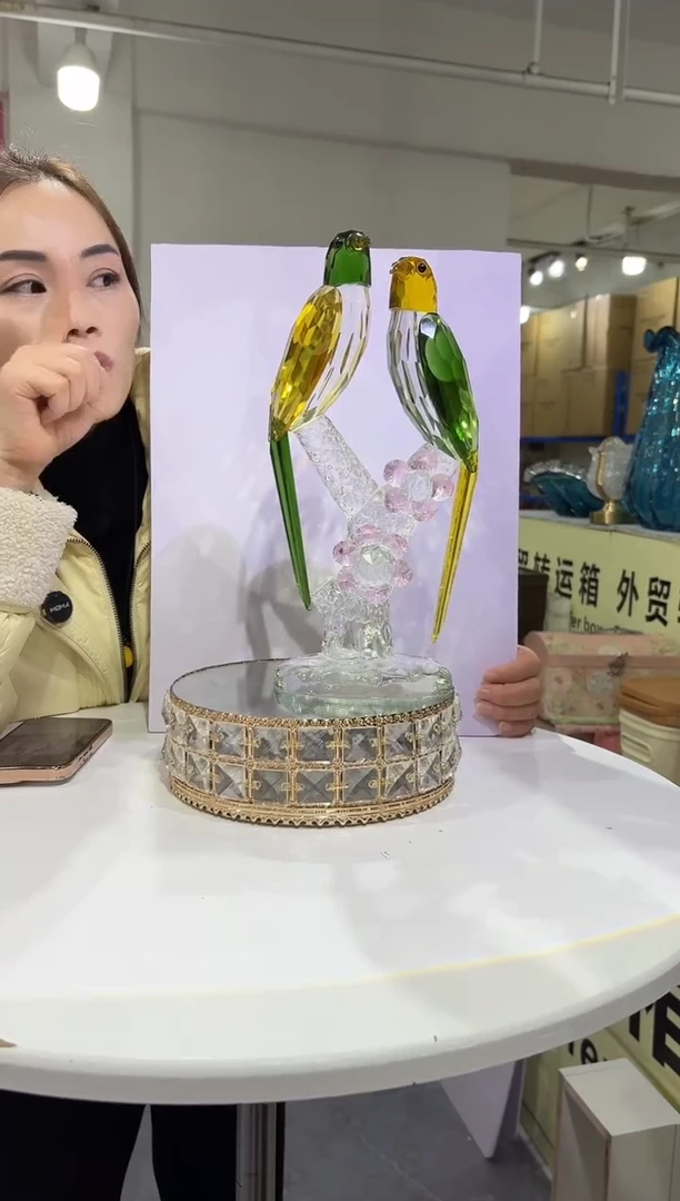 有机玻璃老板娘孤品高顿摆件鸟