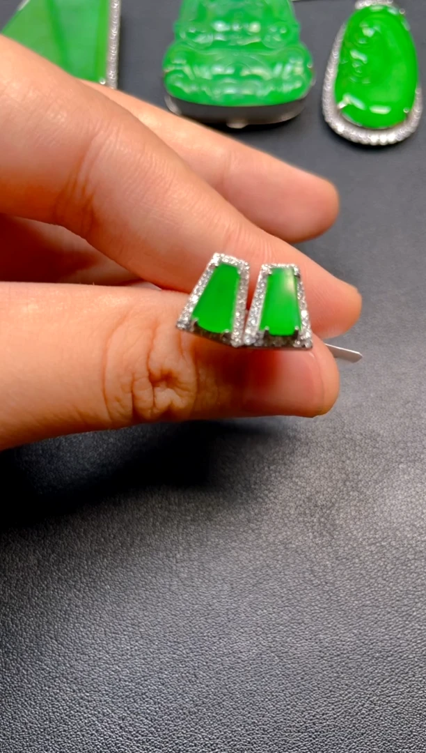 吊坠(不含链)银S925镶嵌翡翠耳钉