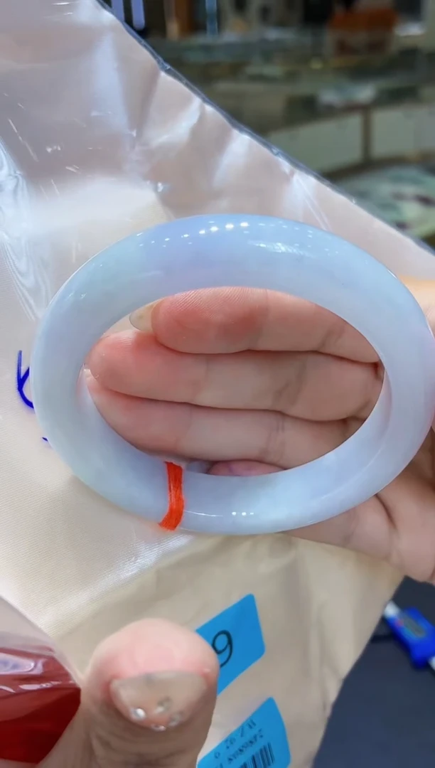 未镶嵌手镯翡翠翡翠手镯