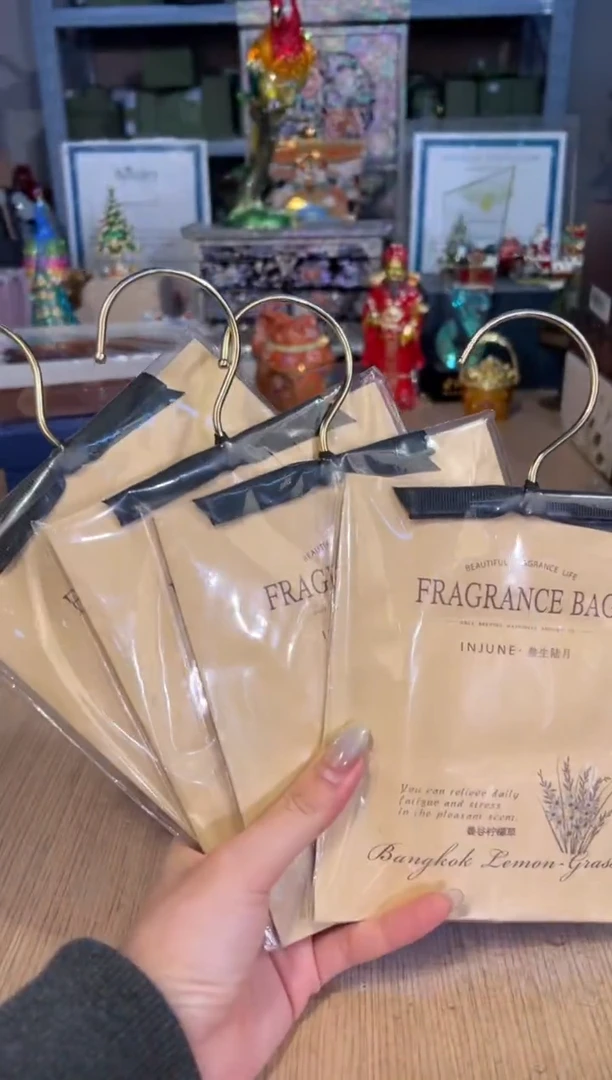 【闪购商品】杯49香包套四