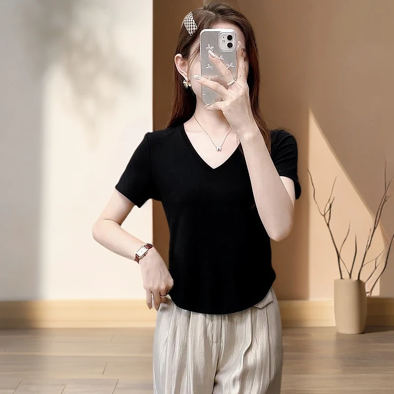 2025时尚简约螺纹V领短袖T恤女士V领修身百搭打底衫内外搭上衣女