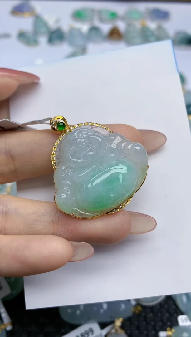 【闪购商品】翡翠挂件18K金镶嵌天然翡翠A货