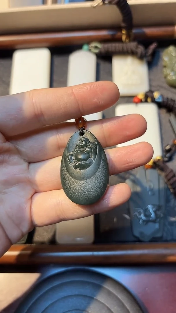 颈饰未镶嵌和田玉2