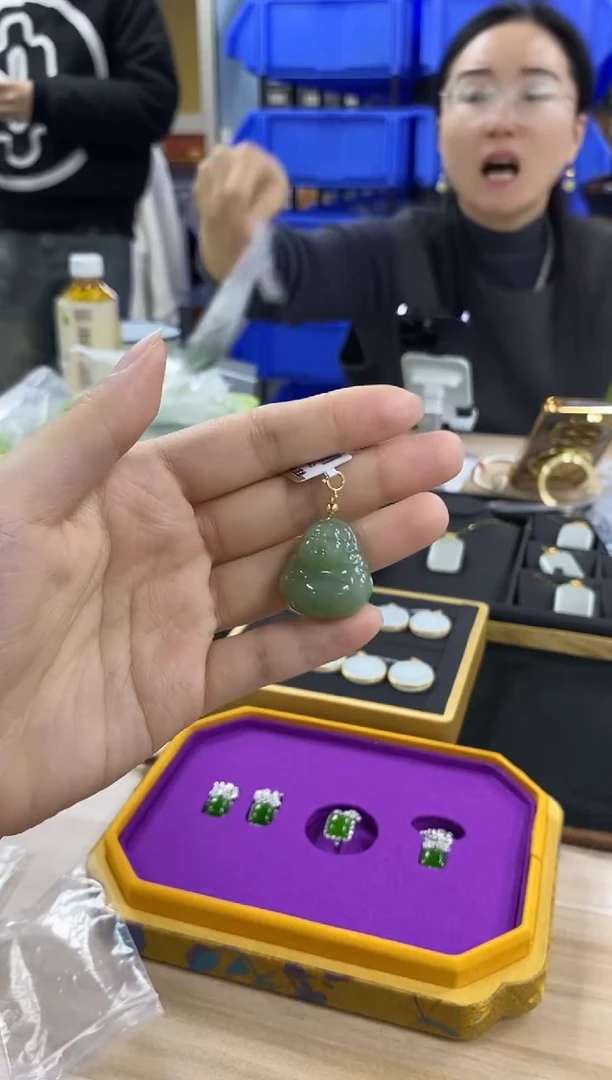 未镶嵌和田玉珠宝奇石R217（多样性发一件）