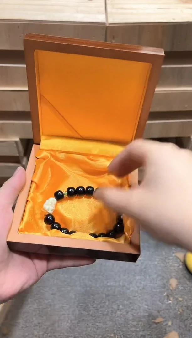 陈氏文玩云仓菩提类手串无礼盒YS979