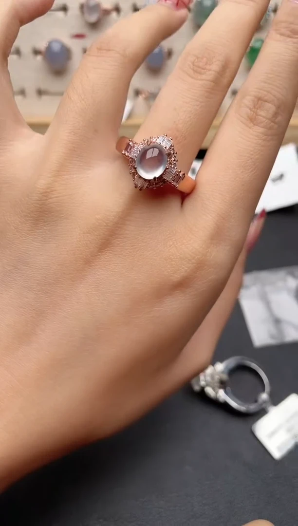 【闪购商品】翡翠戒指未镶嵌一物一证一礼盒