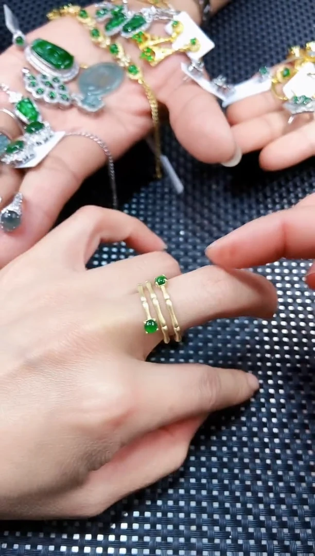 【闪购商品】翡翠戒指未镶嵌111111111