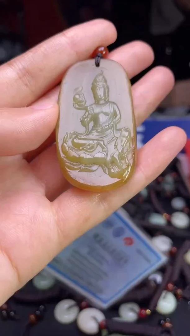 未镶嵌和田玉挂件1