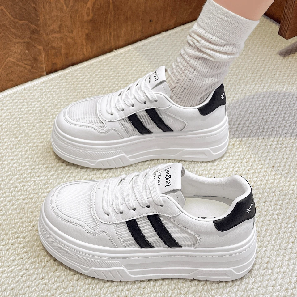 网面透气松糕鞋女款2025夏季爆款鞋子薄款网鞋厚底增高网纱小白鞋