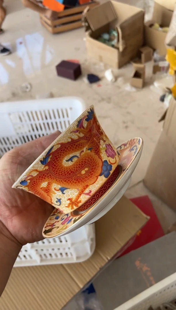 杯无运费险有瑕疵的摄影的产品有使用过的痕迹有点脏介意勿拍