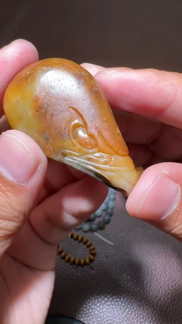 未镶嵌和田玉挂件和田玉