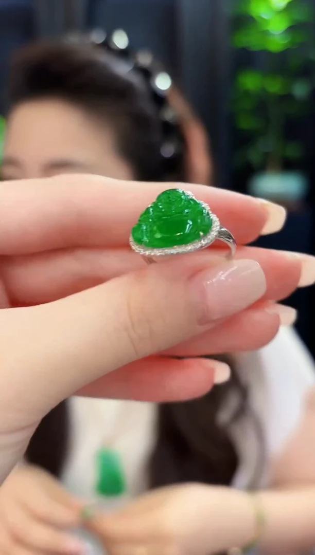 18K金镶嵌戒指翡翠 缅料A货/支持复检/一件
