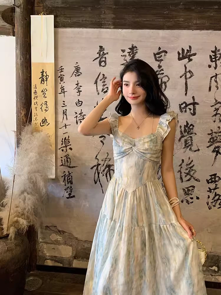 依漾自制-【迷梦伊园】新款显瘦收腰吊带连衣裙-B5655Q