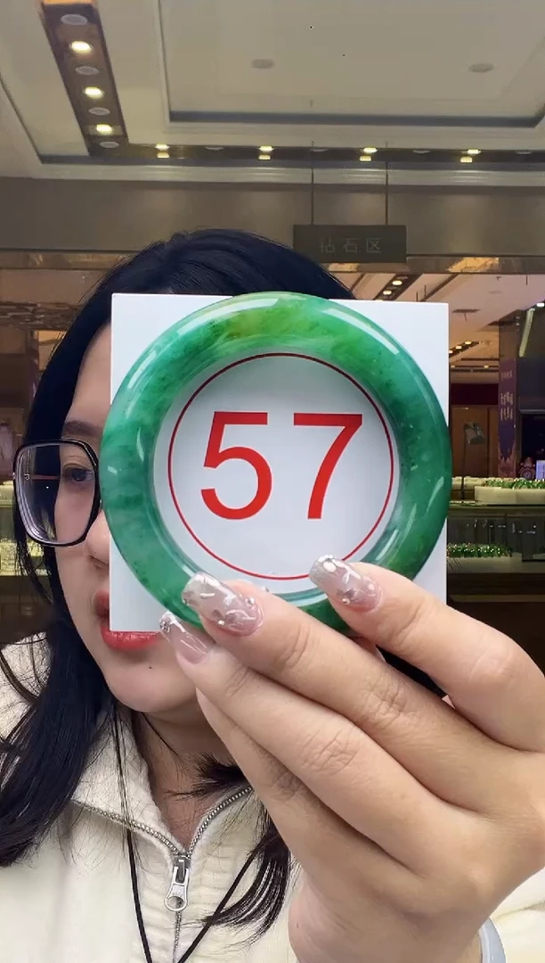 未镶嵌手镯石英质玉41