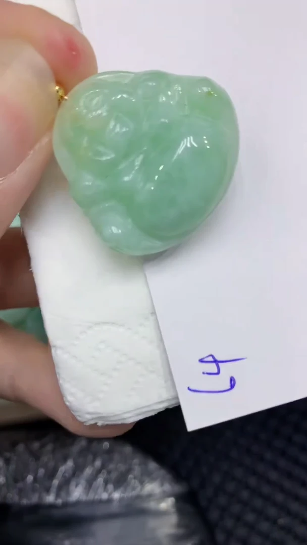 颈饰未镶嵌翡翠缅甸A货翡翠