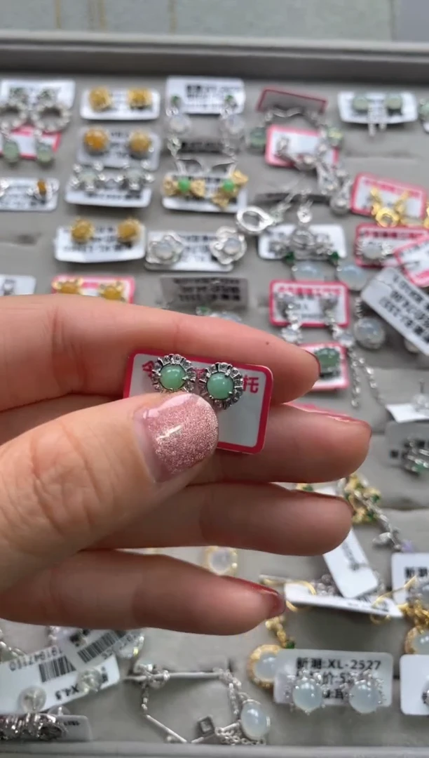 【闪购商品】翡翠戒指银S925镶嵌11111111     9