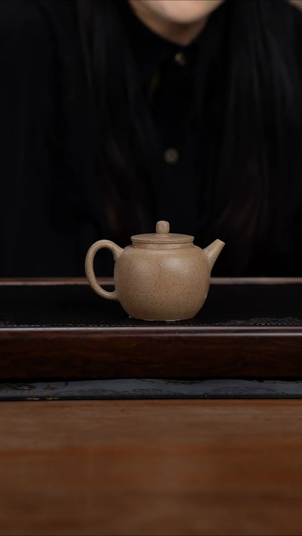 茶壶紫砂155cc黄龙山原矿段泥平盖莲子6
