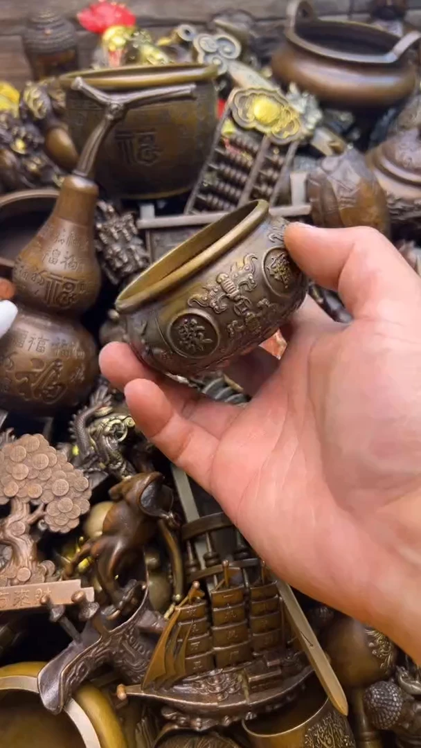 精美铜器，点击下单