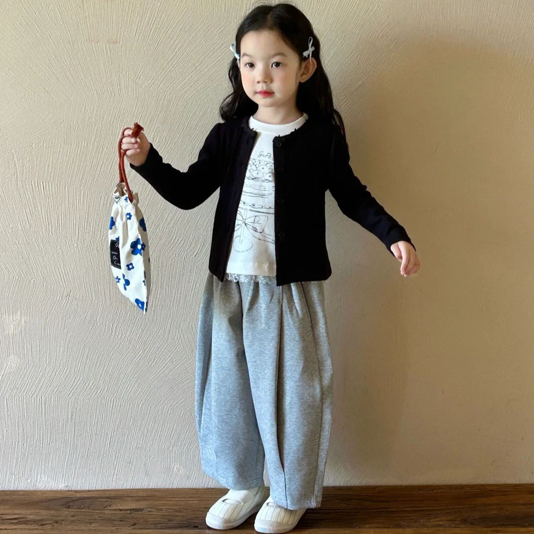 2025春秋新款女童黑色外套卡通打底衫灰色卫裤三件套套装洋气针织
