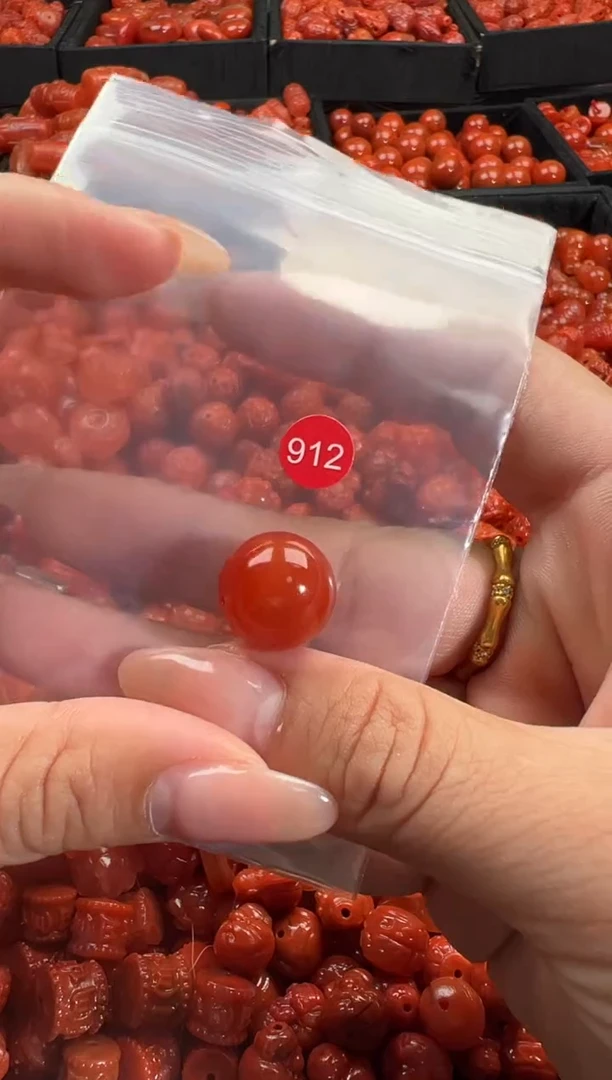 颈饰未镶嵌南红玛瑙4