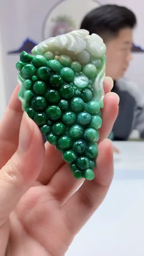 【闪购商品】定制翡翠未镶嵌4917zm-毛货挂件葡萄51