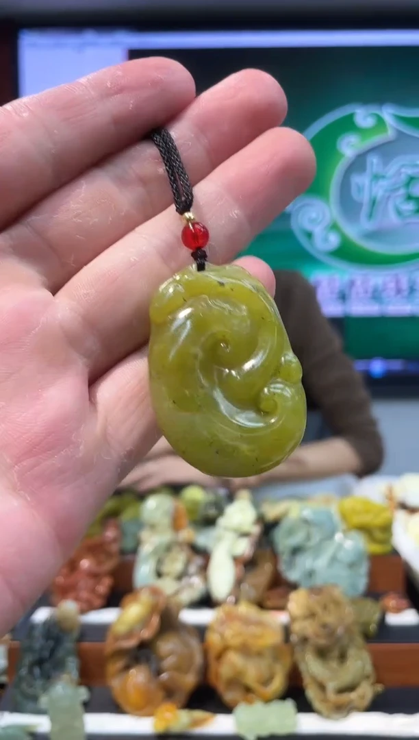 【闪购商品】岫玉吊坠未镶嵌·