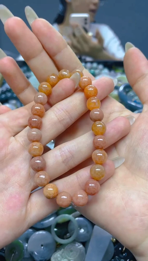 颈饰未镶嵌翡翠8MM/ H /翡翠A货，一件也是批发价